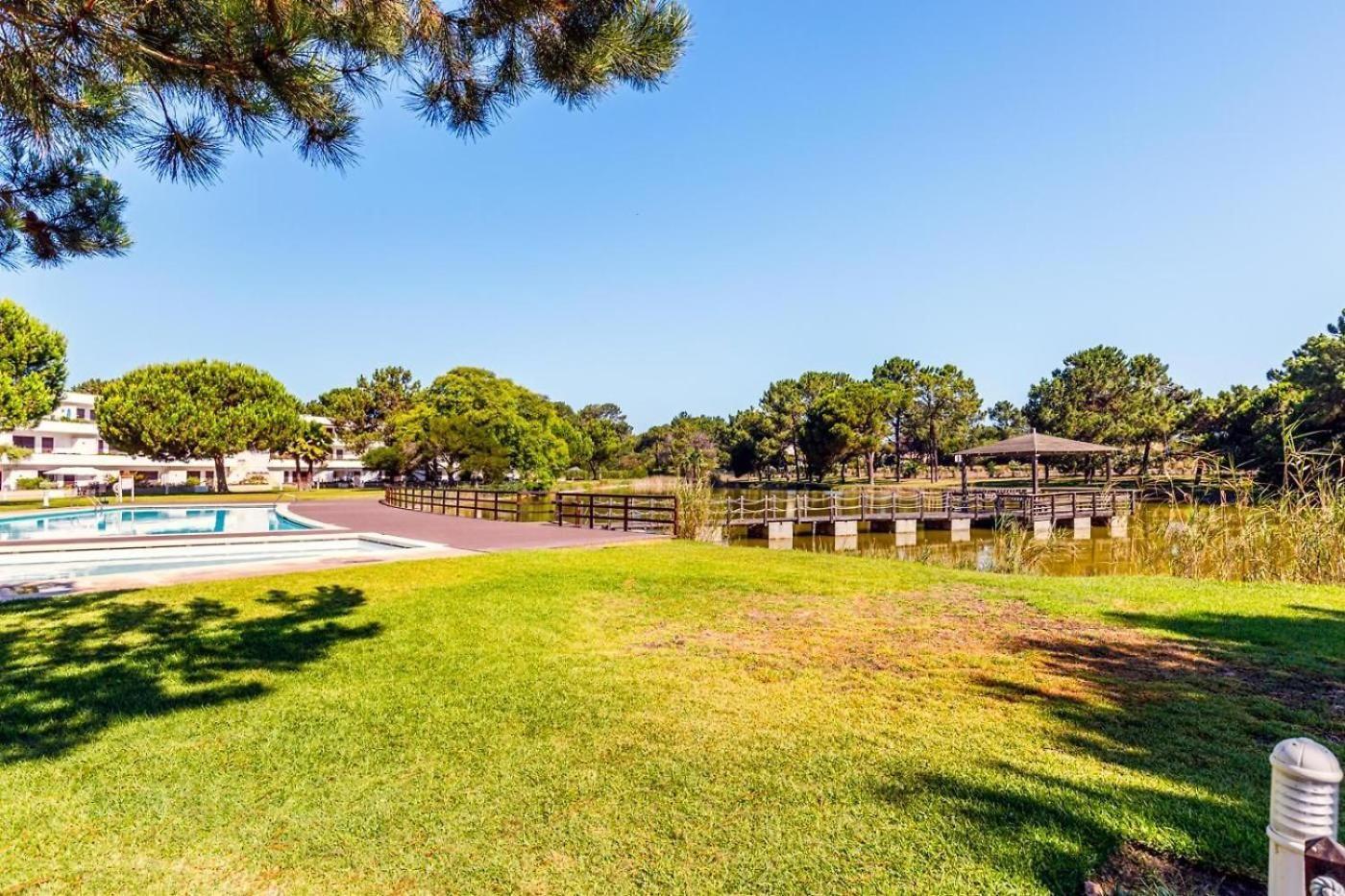Private - Apartment Troia